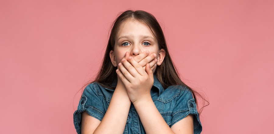 zapalenie jamy ustnej u dziecka - co robić?